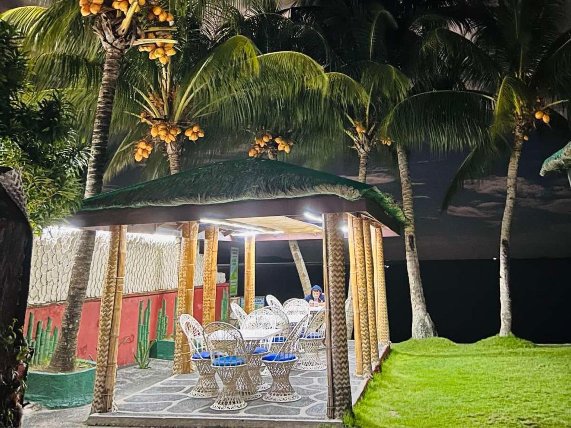 Badladz Beach And Dive Resort Puerto Galera Exterior foto